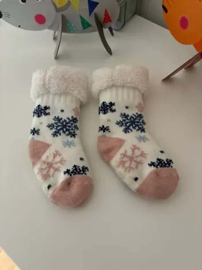 Chaussons 24 - photo numéro 4