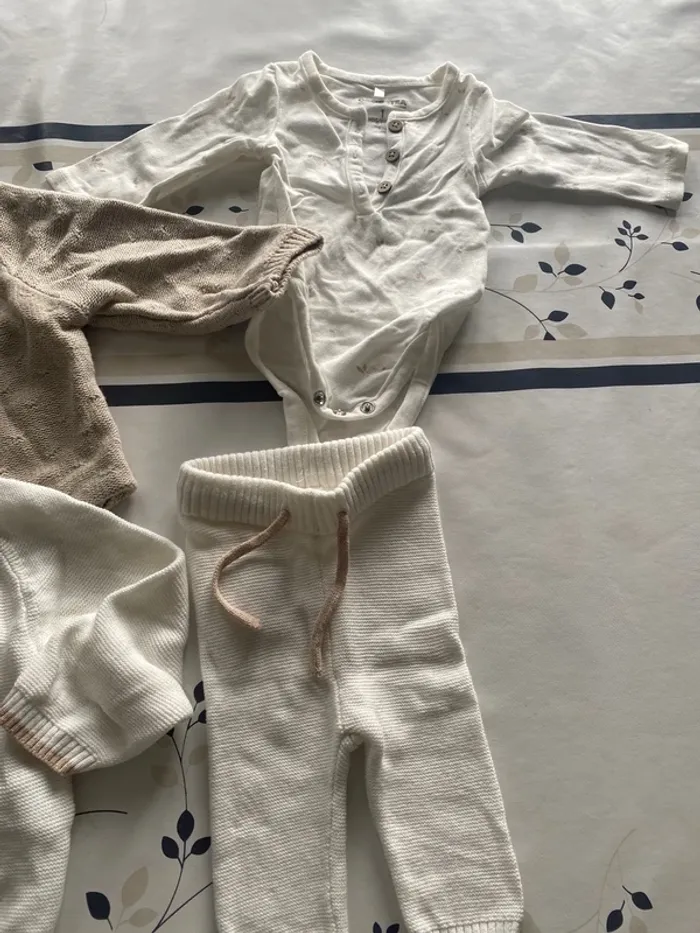 Lot naissance et 1 mois - photo numéro 5