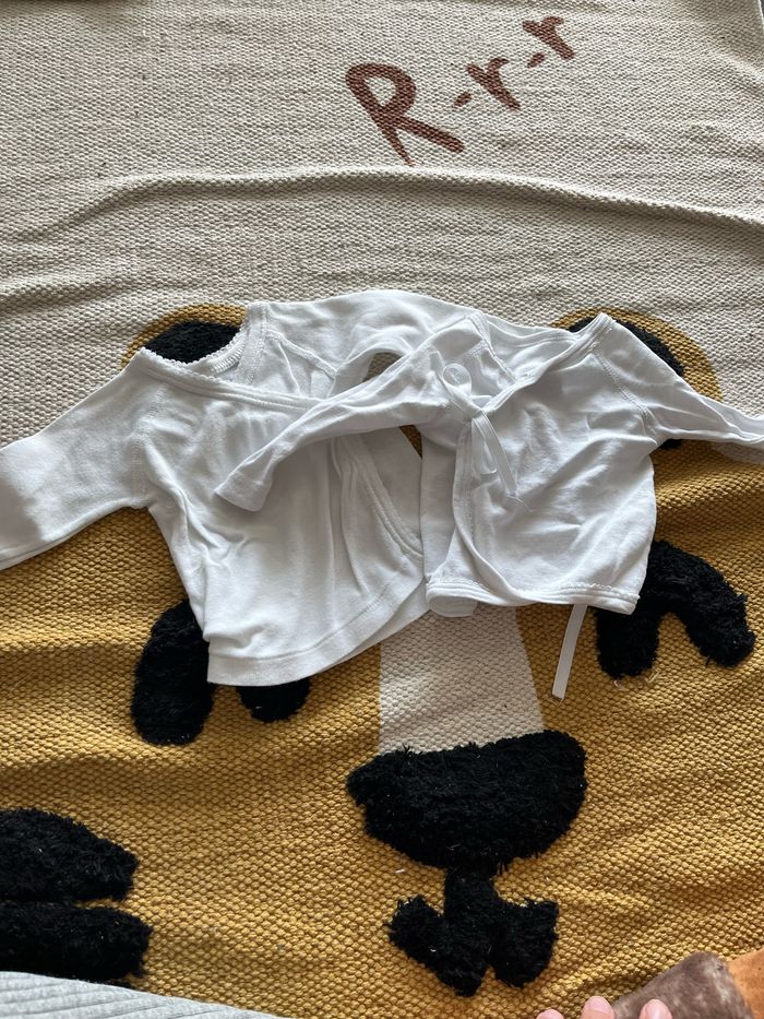 Lot 2 brassières 1 mois