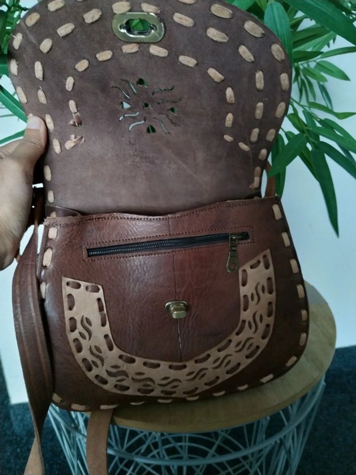 Sac à main en cuir bi couleur cousu à la main - photo numéro 4