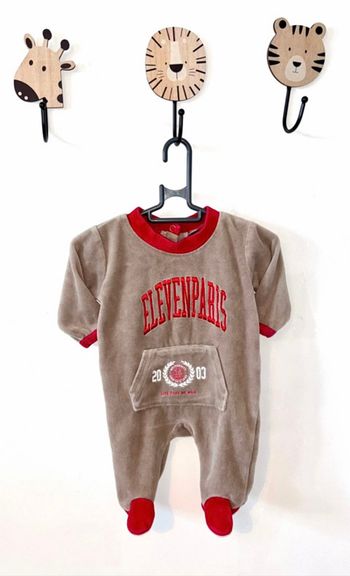 Pyjama en velours taille 1 mois