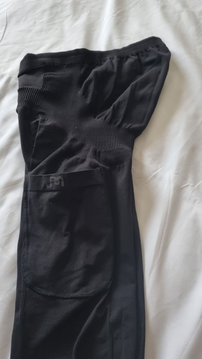 Legging de Grossesse Sport MomOut S/M - Tissu Technique Made in France - photo numéro 4