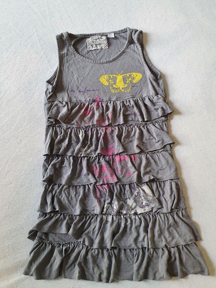 Robe fille taille 8 ans en très bon état