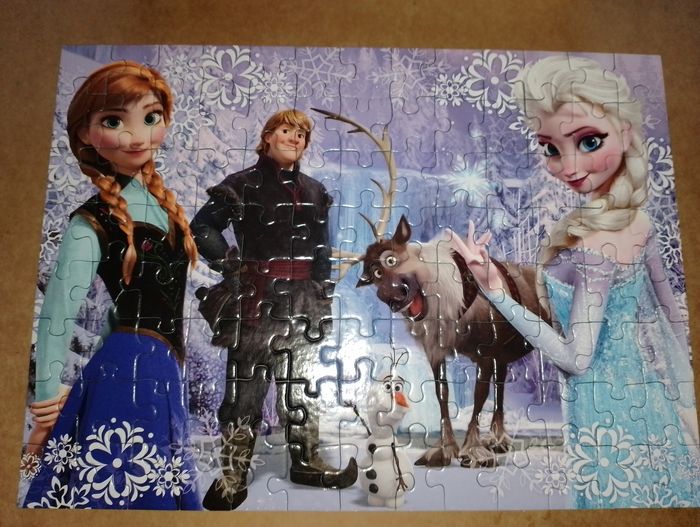 Puzzle comme neuf reine des neige Disney
Nathan - photo numéro 3
