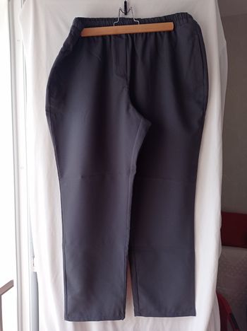 PANTALON Femme CHARMANCE Gris. NEUF.