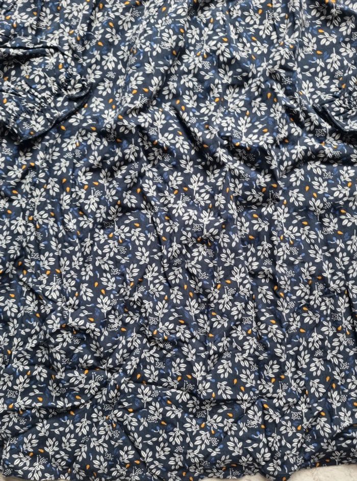 Robe manches longues fleuries et collant neuf - photo numéro 3
