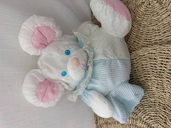 Vintage RARE hochet bébé souris puffalump Fisher Price peluche rose bleu blanc