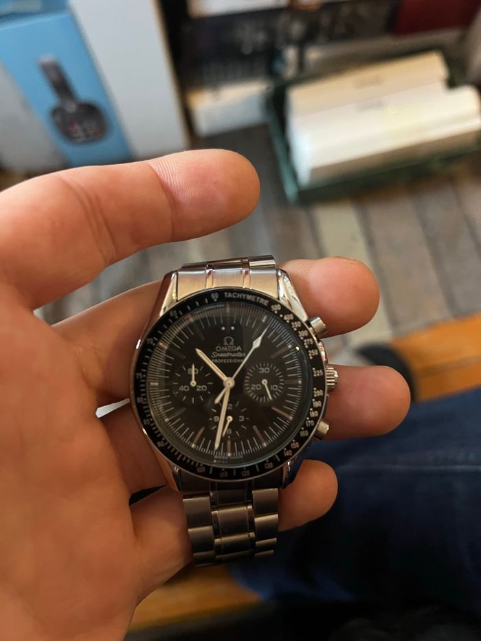 Montre Oméga Speedmaster - photo numéro 4