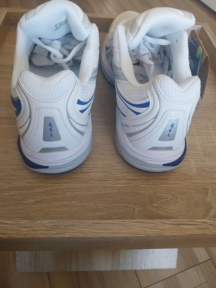 Joli paire asics gel sekiran - photo numéro 6