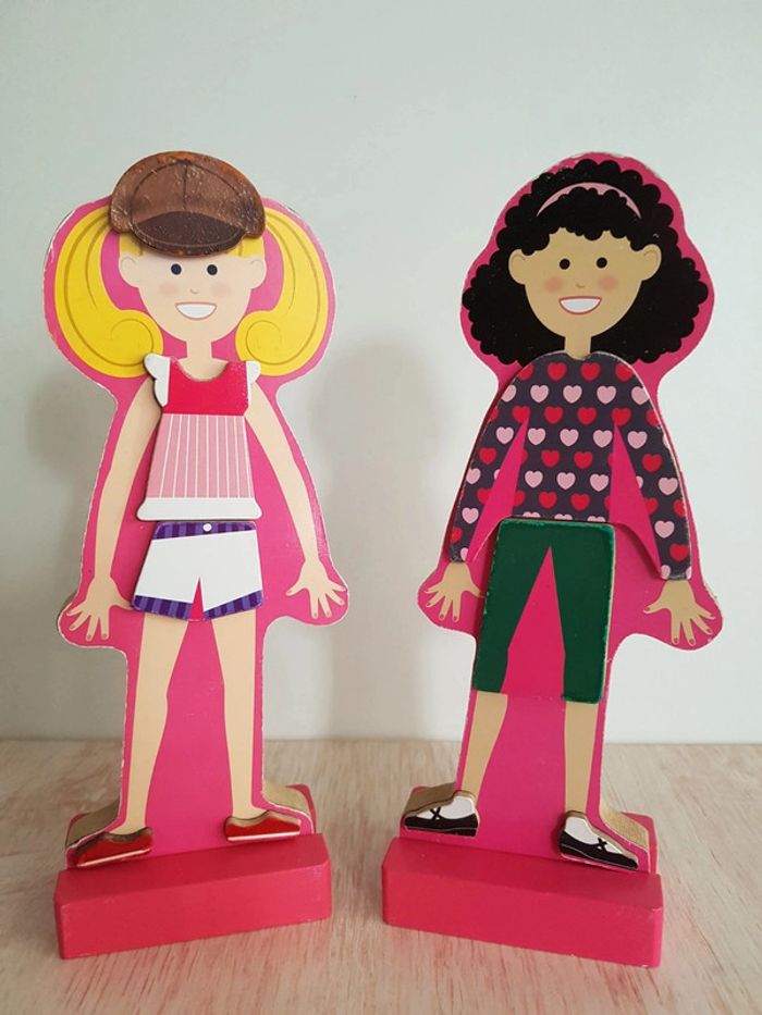 Jeu de vêtements magnétiques Abby & Emma de Melissa & Doug - photo numéro 9