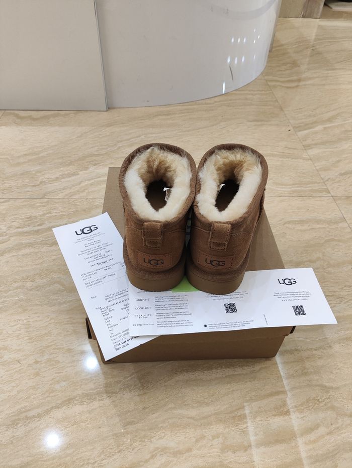 Bottes UGG Classic Ultra Mini couleur châtaigne 37 - photo numéro 4