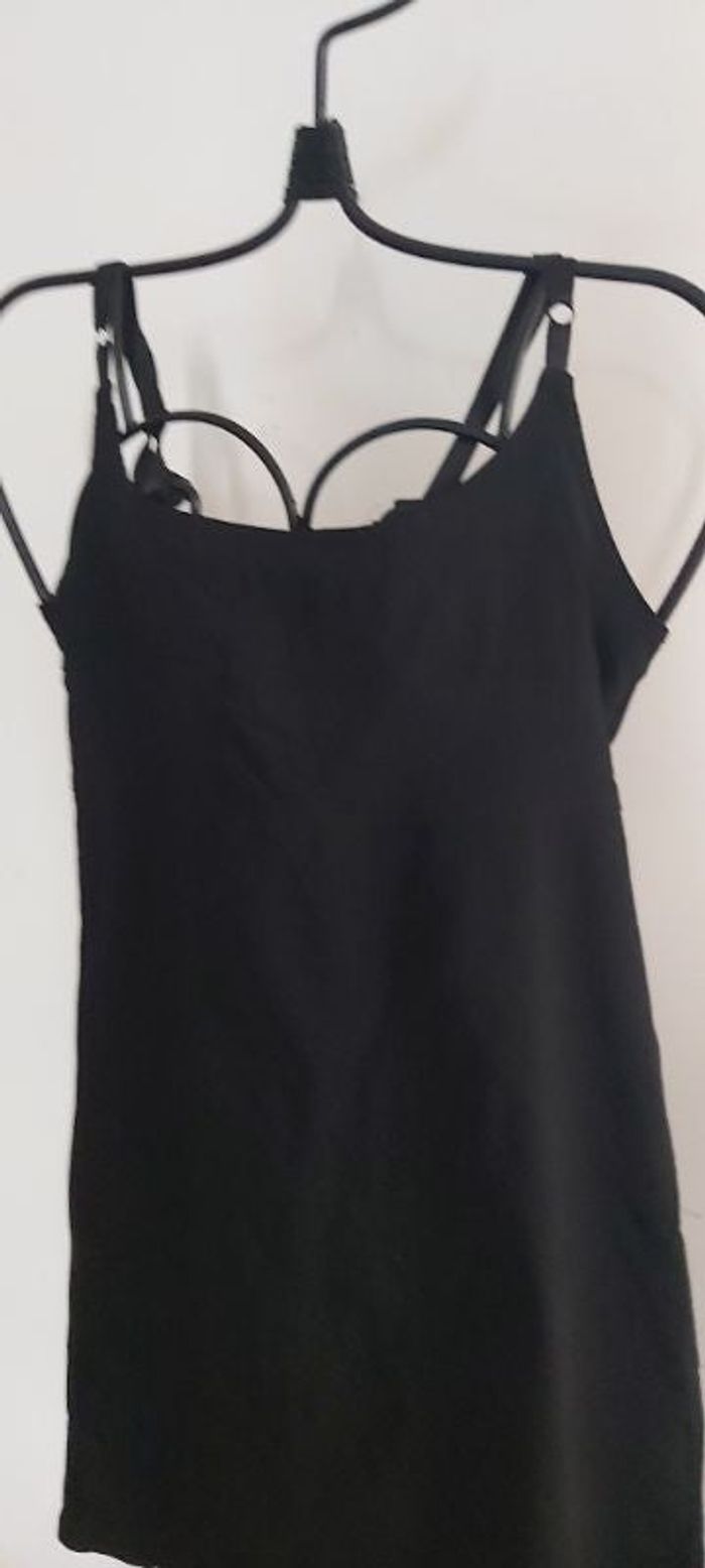 Robe chic droite demi longue "levana lee"