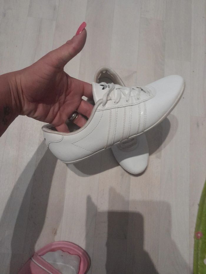 Basket adidas - photo numéro 2
