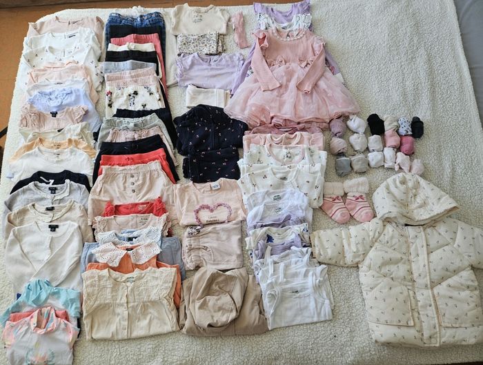 Lot de vêtements 12 mois.