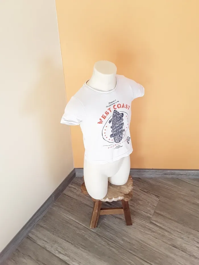 Tee shirt manches courtes 3 ans (98 cm) - photo numéro 6