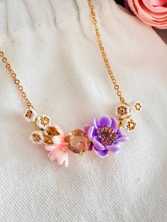 Collier Bill Skinner – Fleurs émaillées & cristaux colorés - photo numéro 4