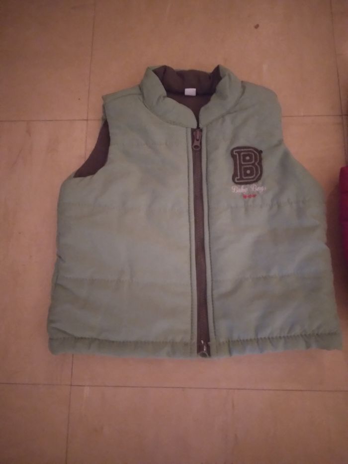 Lot de doudoune sans manche - photo numéro 2