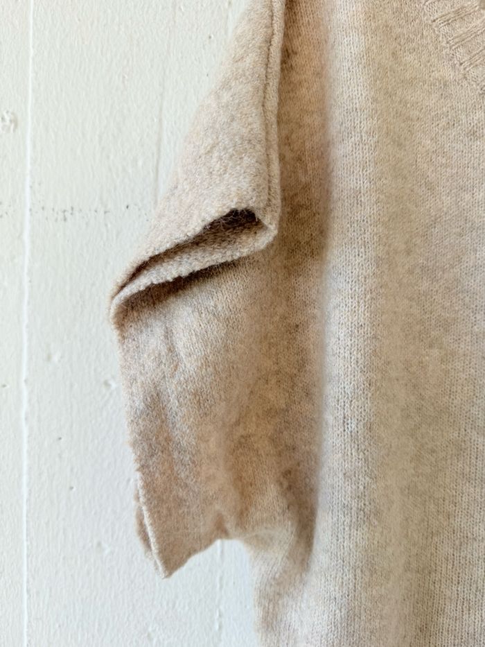 Gilet pull cardigan manches courtes  Matière très douce - photo numéro 3