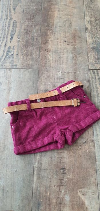 Short gémo 24 mois en très bon état