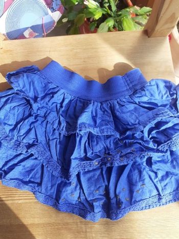 Jupe à volant avec liseret