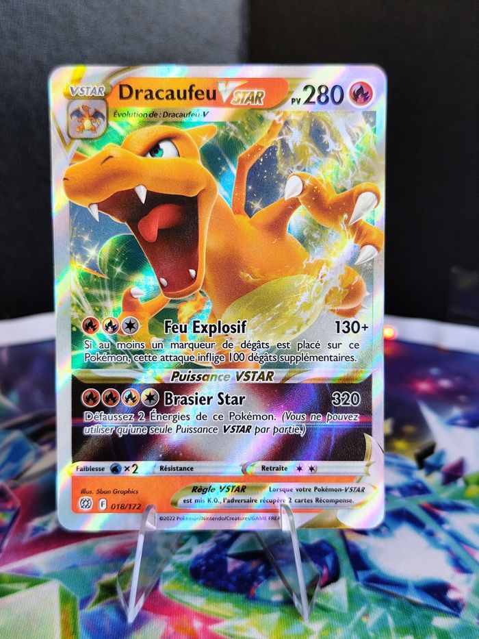 Carte pokémon neuve 🇨🇵 Dracaufeu VStar 018/172 Stars Étincelantes ki