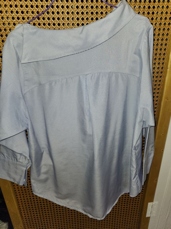 Chemise blouse blanche rayé bleue - photo numéro 2