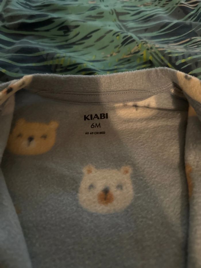 Pyjama 6 mois - photo numéro 3