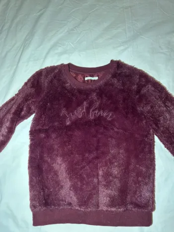 Pull a ras de cou gémo