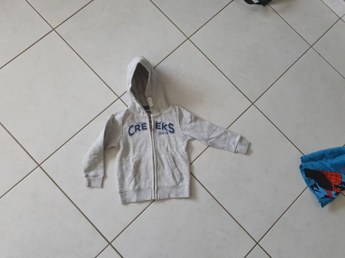 Gilet à capuche garçon 5 ans creeks Ch3
