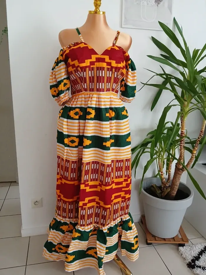 Longue robe d'été à motifs Taille M🌿💝