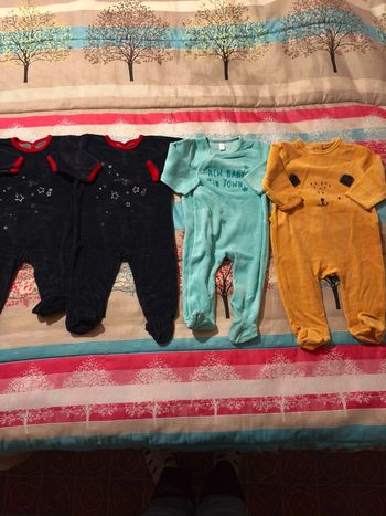 Lot de pyjamas chauds 12 mois