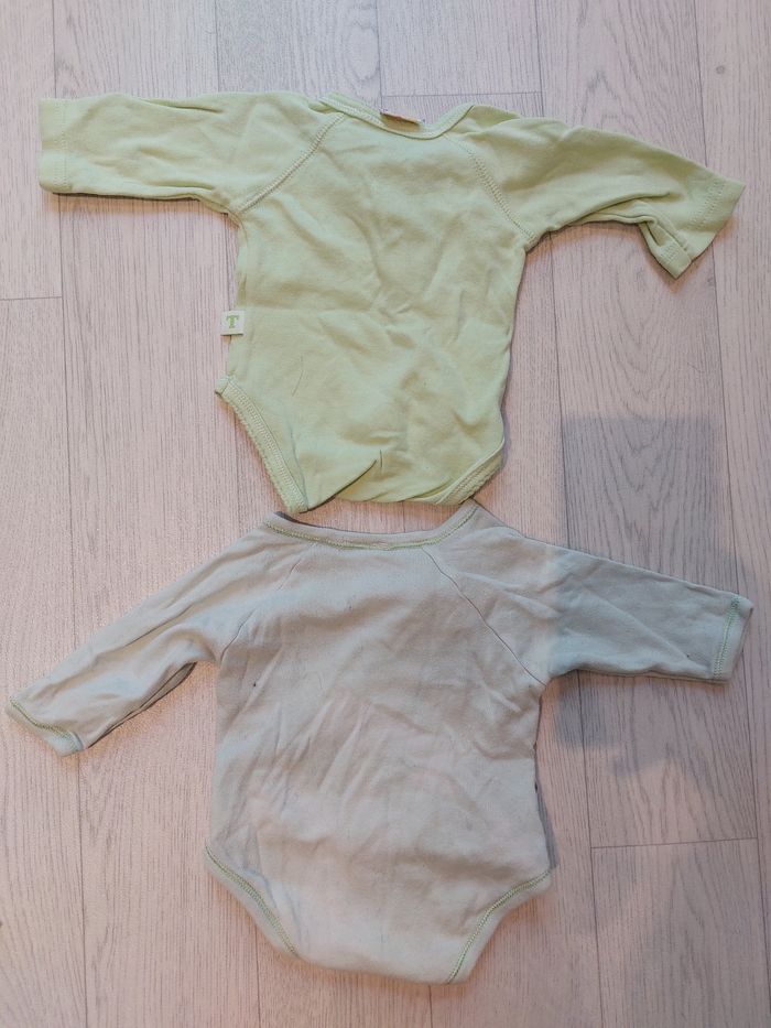 Lot 4  bodies manches longues 1m - photo numéro 3