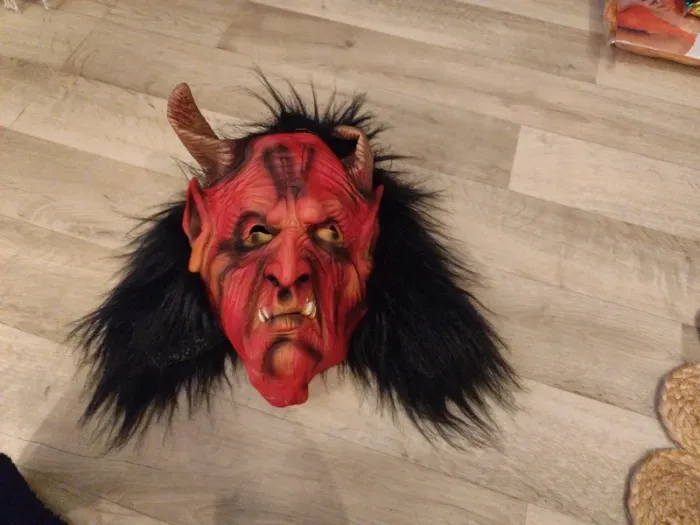 Masque démon
