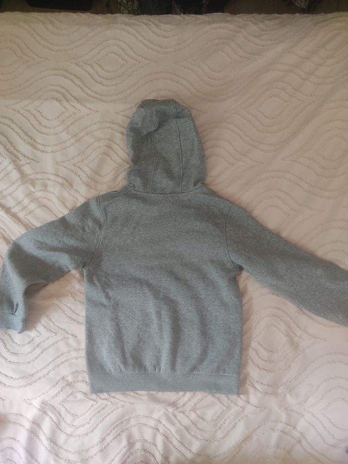 Pull capuche - photo numéro 2