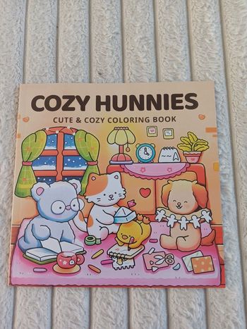 Livre de coloriage Cozy Hunnies  – Coloriage détente pour enfants ou adultes
