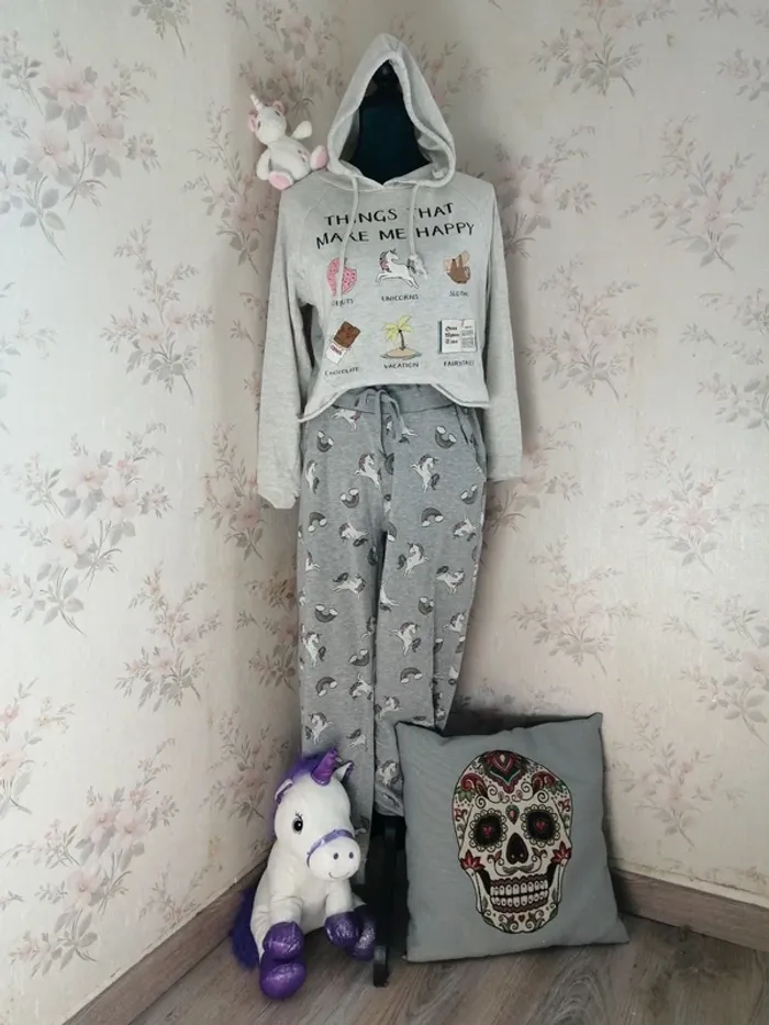 Ensemble de pyjama pantalons motifs licorne et sweat / fbsister / (M-L)