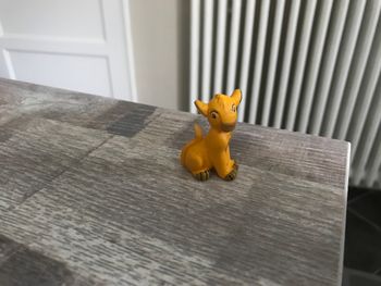 Figurine simba disney