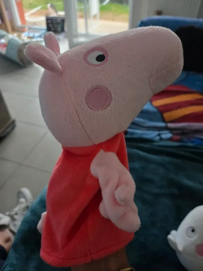 Lot de marionnettes peppa pig - photo numéro 5