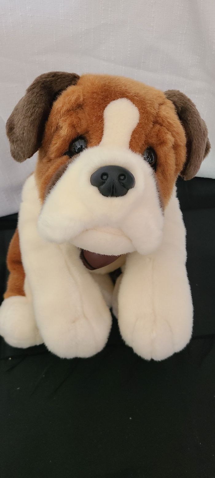 Peluche chien Saint-Bernard KEEL marron et blanc, baril de sauvetage autour du cou, 38 cm de long - photo numéro 6