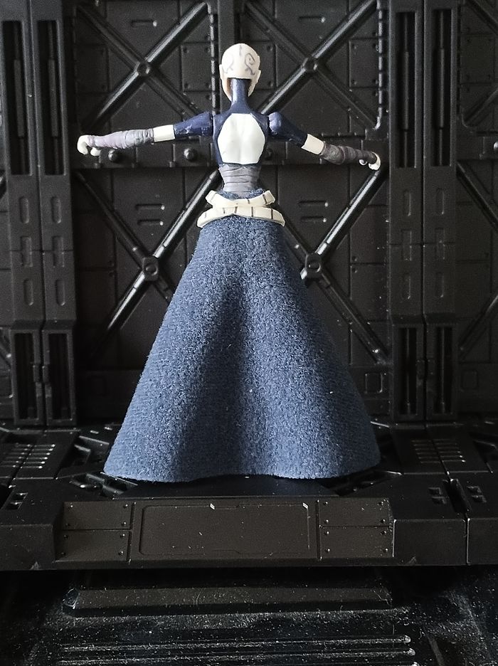 Starwars - figurine Asajj Ventress - photo numéro 3