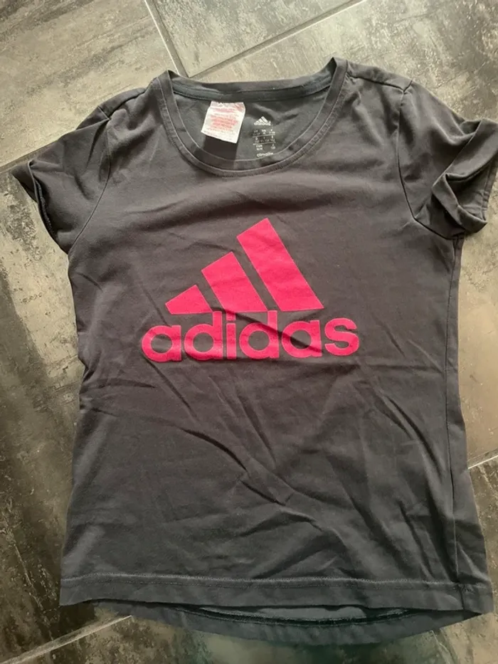 T-shirt Adidas