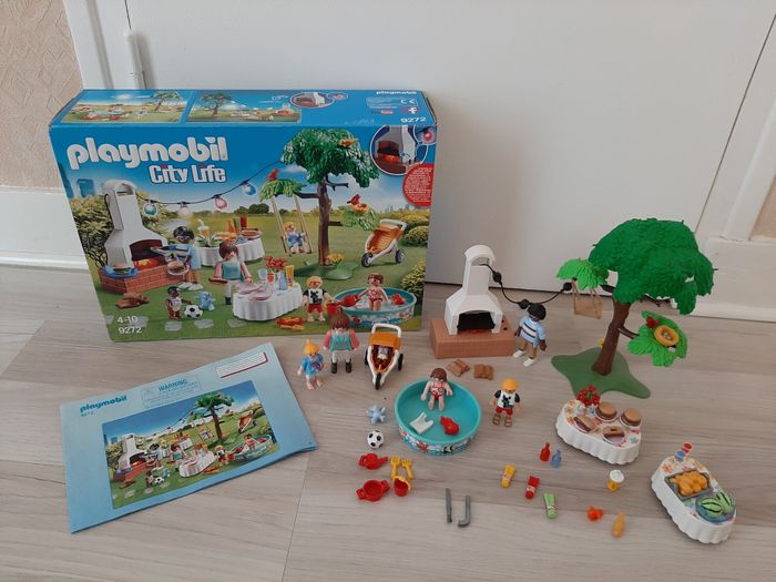 FAMILLE ET BARBECUE ESTIVAL "PLAYMOBIL" - Réf.9272 - n°101
