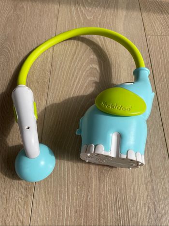 Douchette éléphant de bain