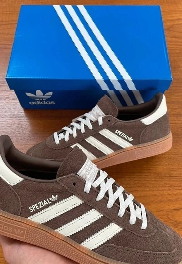 Adidas  Originals HANDBALL SPEZIAL 39 - photo numéro 2