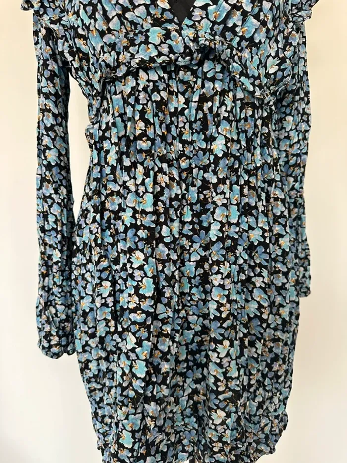 Robe fleurie Pull & Bear - photo numéro 3