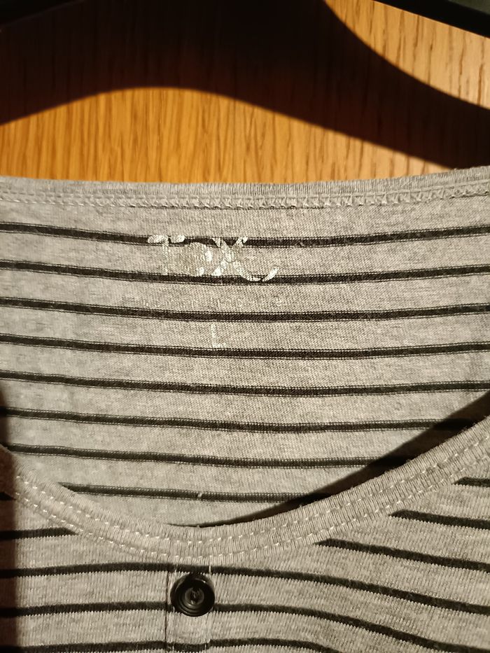 Pull gris clair - photo numéro 2