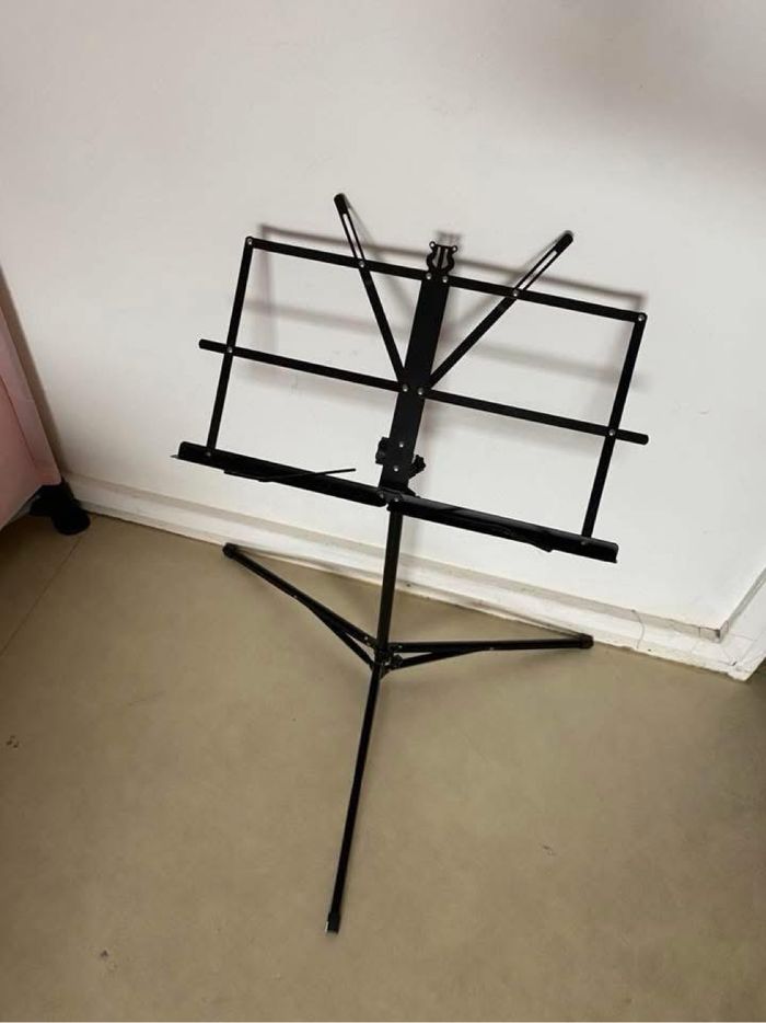 Pupitre avec housse de rangement, réglable sur plusieurs niveaux - photo numéro 10