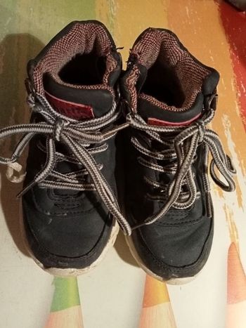 Chaussures T24