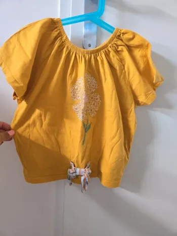 T-shirt taille 8ans