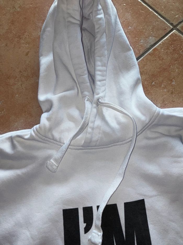 Sweat blanc worth it - photo numéro 3